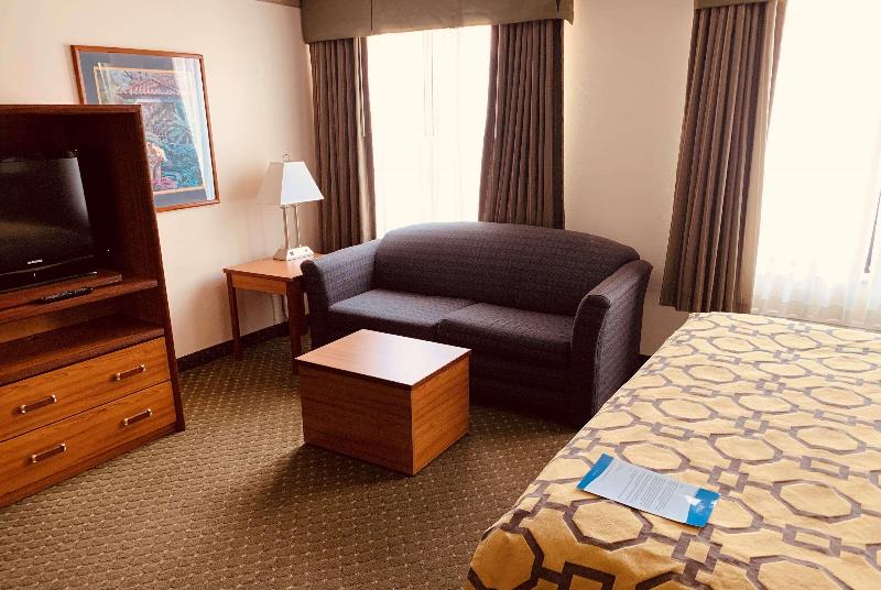 Comfort Inn Conroe image