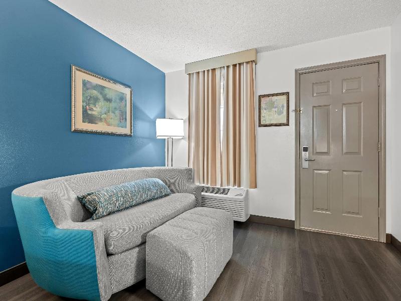Baymont by Wyndham Tuscaloosa image