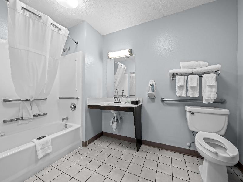 Baymont by Wyndham Tuscaloosa image