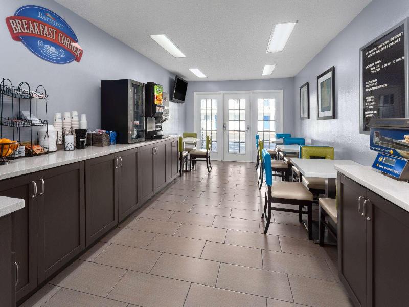 Baymont by Wyndham Brunswick GA