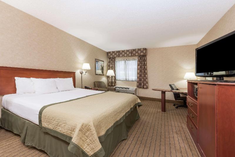 Hotel Baymont by Wyndham Indianapolis South