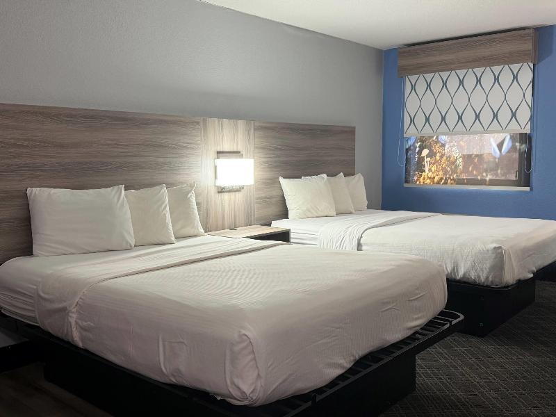 Baymont By Wyndham Indianapolis South image