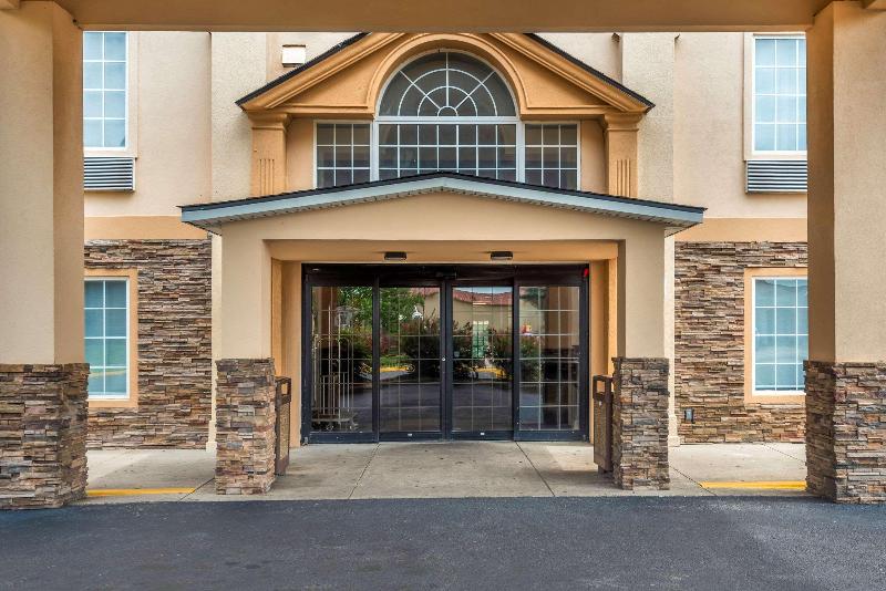 Comfort Inn Lafayette North I-10 image