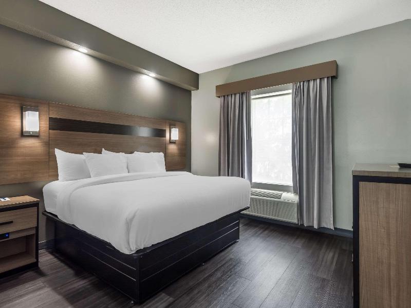 Comfort Inn Lafayette North I-10 image