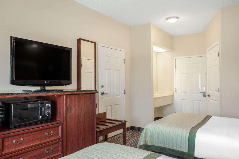 Comfort Inn Lafayette North I-10 image