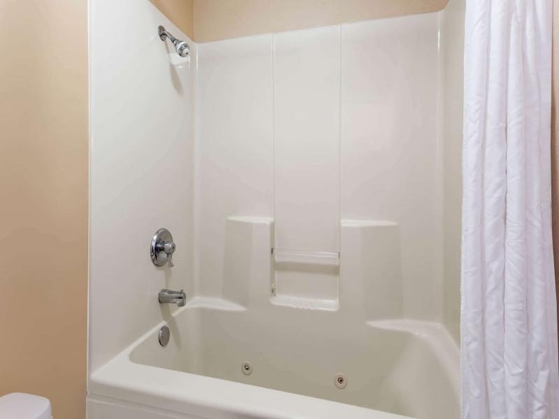 Baymont By Wyndham Easley/Greenville image