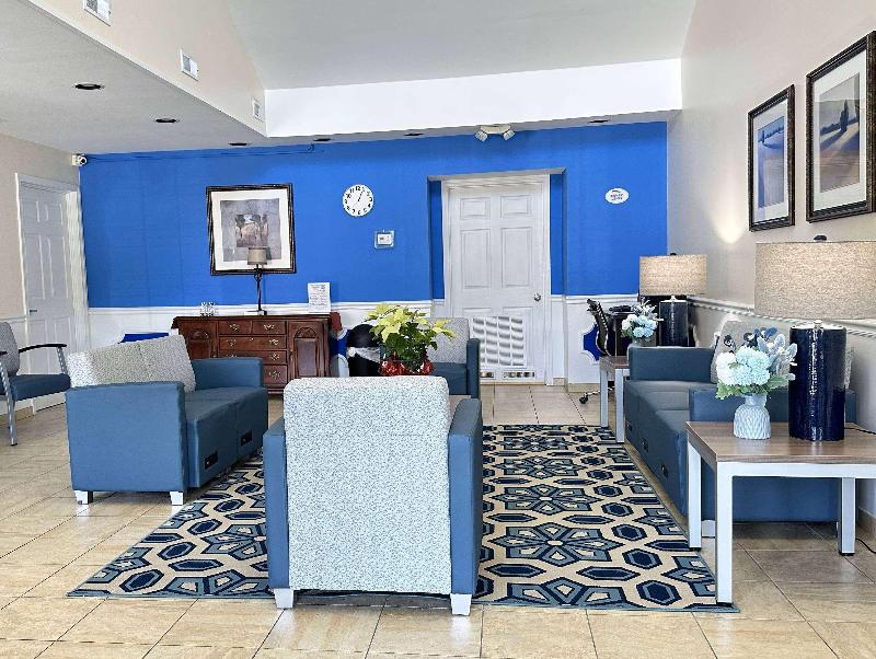 Baymont By Wyndham Greenwood image