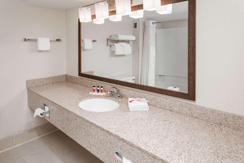 Best Western Fishers Indianapolis Area image