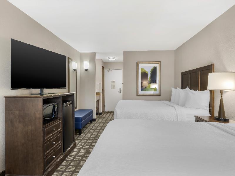 Best Western North Bryant Inn image