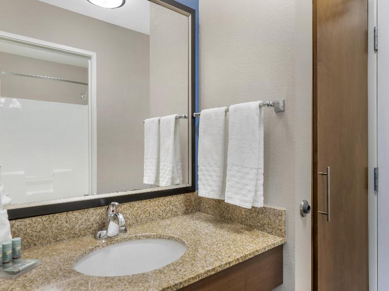 Best Western North Bryant Inn image