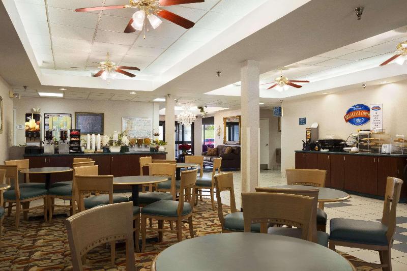 Baymont By Wyndham Crossville image