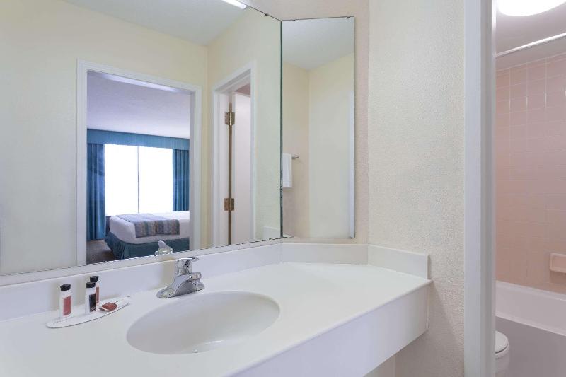 Extended Stay America Bristol image
