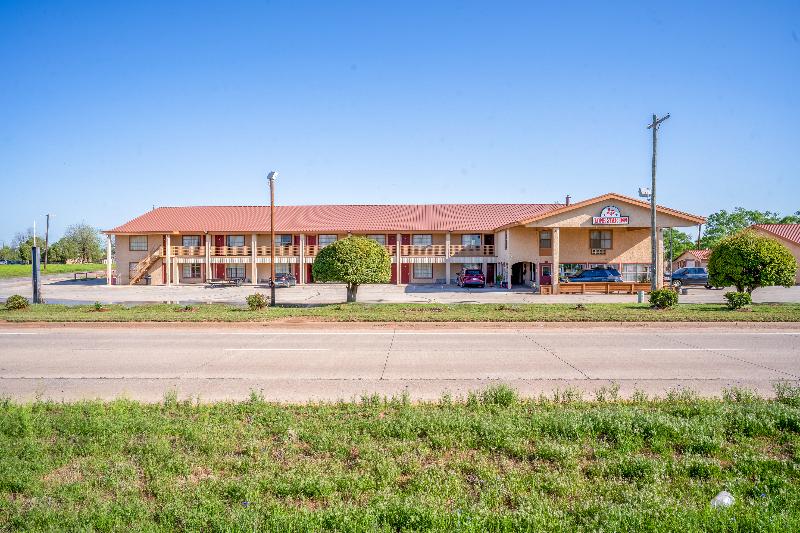 Lone Star Inn by OYO Vernon Texas Hwy 287 image
