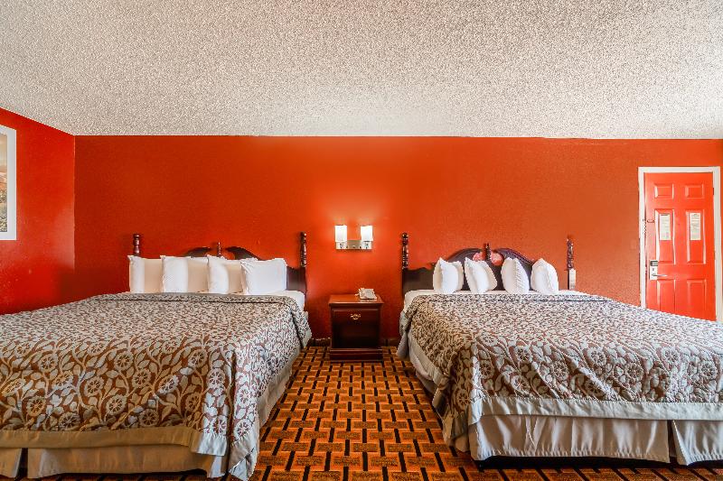 Lone Star Inn by OYO Vernon Texas Hwy 287 image