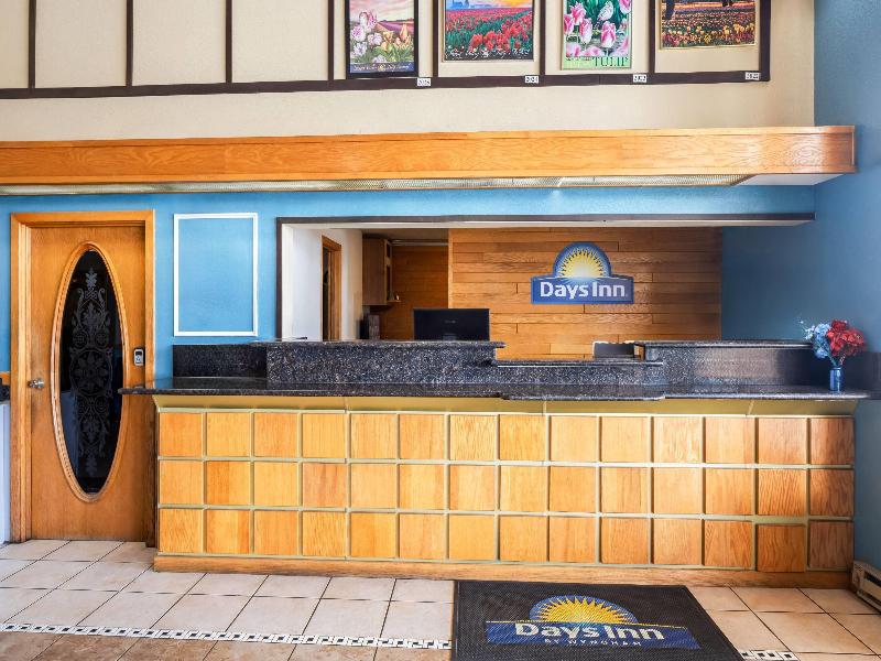 Days Inn By Wyndham Mt. Vernon