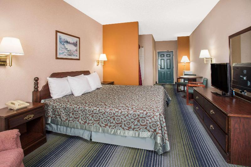 Bed room