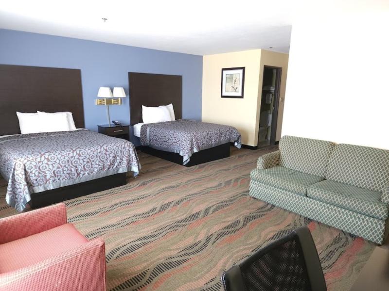 Days Inn By Wyndham Springfield image