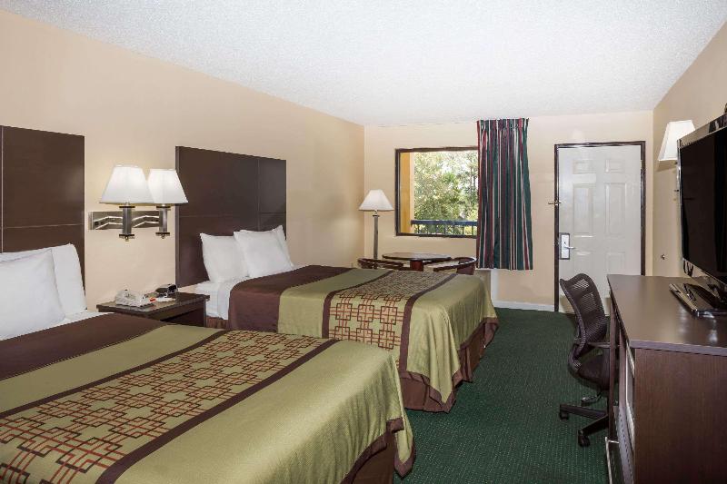 Days Inn By Wyndham Enterprise image