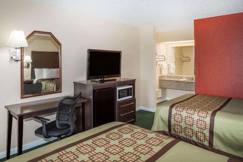 Days Inn By Wyndham Enterprise image