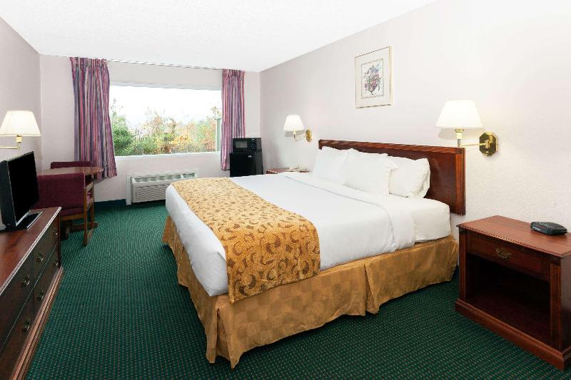 Bed room