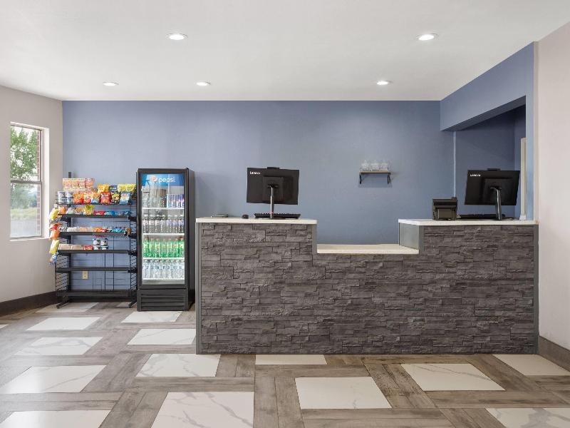 Days Inn by Wyndham Rawlins image