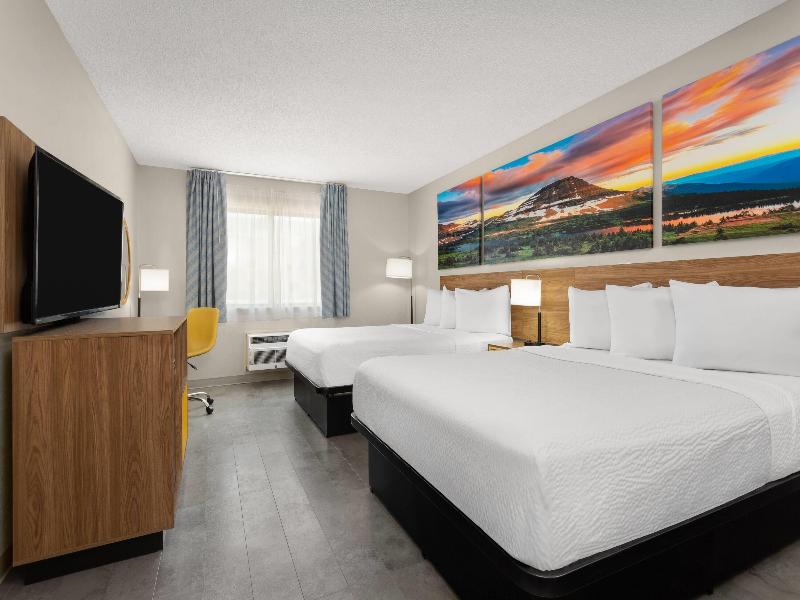 Days Inn by Wyndham Rawlins image