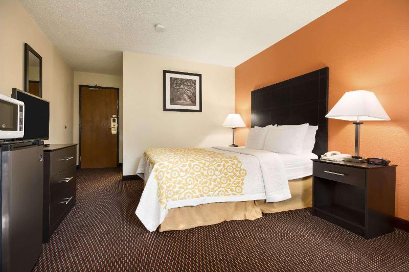 Sunrise Inn image