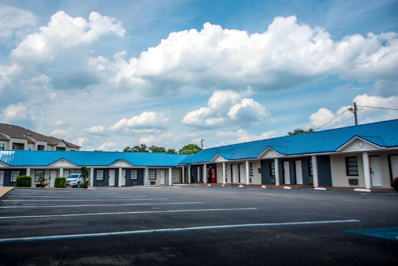 Days Inn By Wyndham Troy image