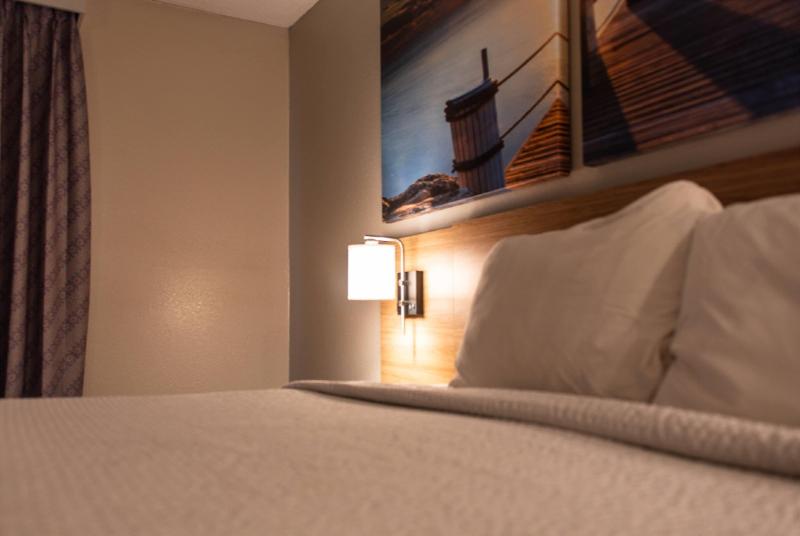 Days Inn By Wyndham Troy image