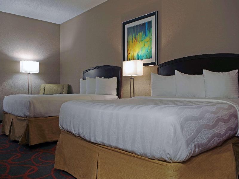 Baymont By Wyndham O'Fallon St. Louis Area image