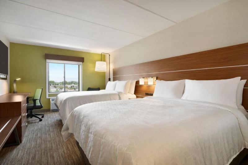 Holiday Inn Express Plattsburgh photo 20