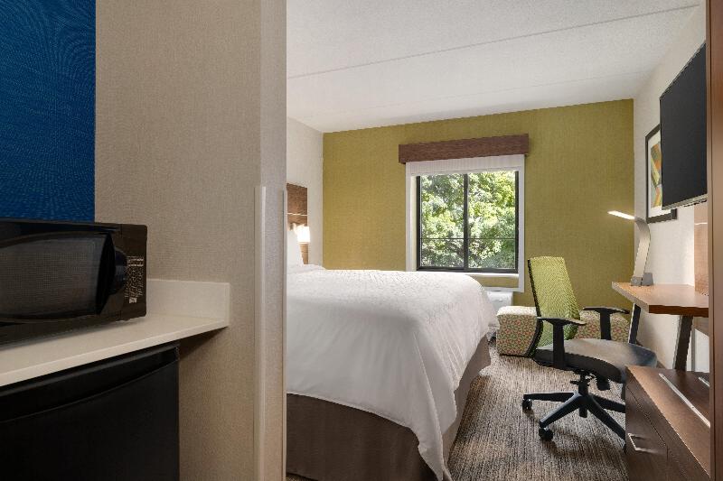 Holiday Inn Express Plattsburgh image
