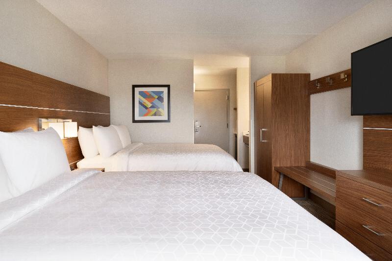 Holiday Inn Express Plattsburgh image