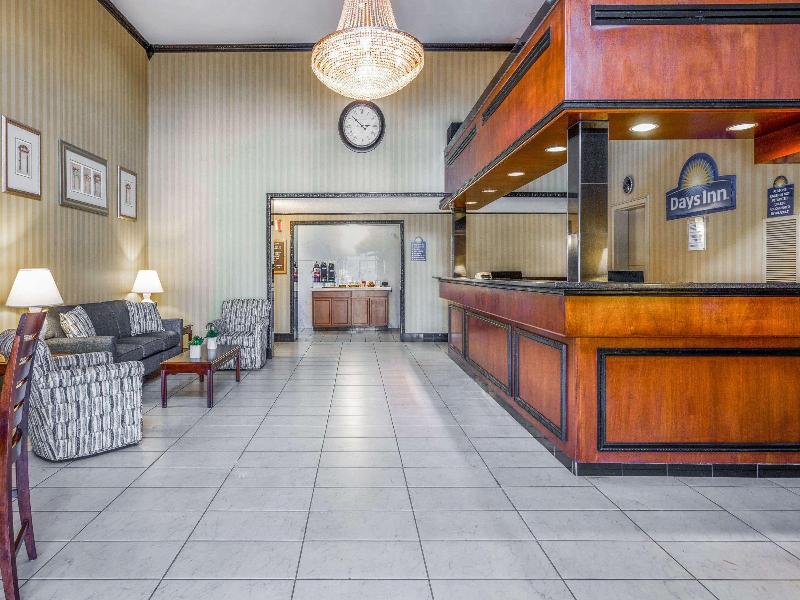 Days Inn by Wyndham Westminster image
