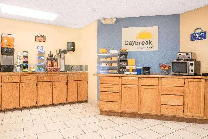 . Days Inn by Wyndham Alexandria MN