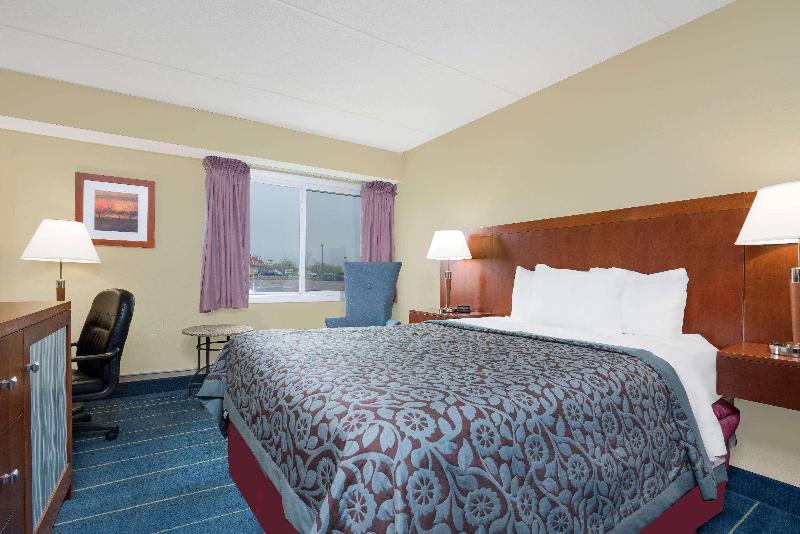 Bed room