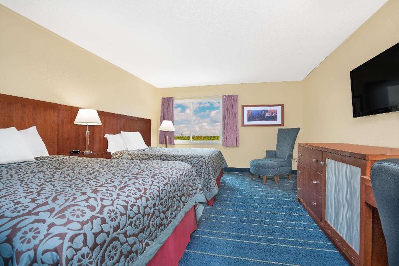 Days Inn by Wyndham Alexandria MN — photo 8