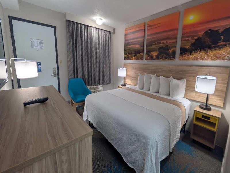 Days Inn By Wyndham Champaign/Urbana image