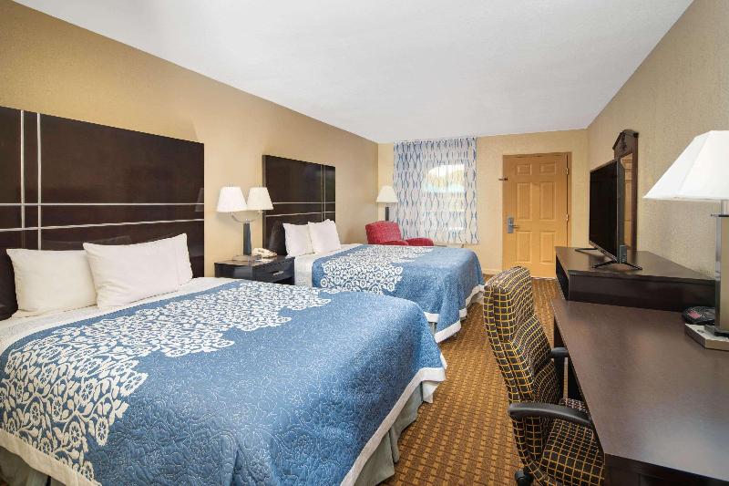 Days Inn By Wyndham Thomaston image