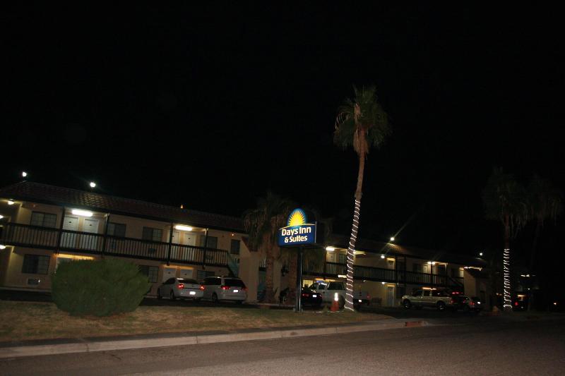Days Inn & Suites by Wyndham Needles image