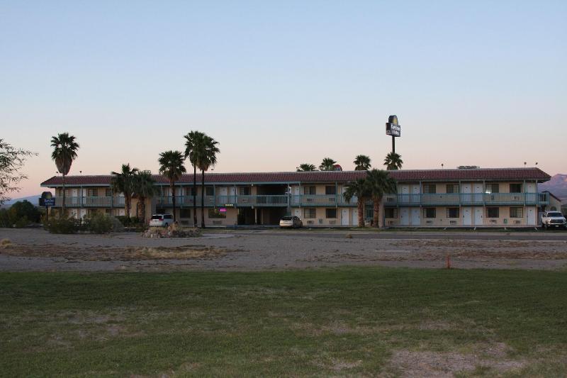 Days Inn & Suites by Wyndham Needles image