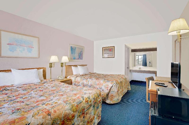 Days Inn & Suites by Wyndham Needles image