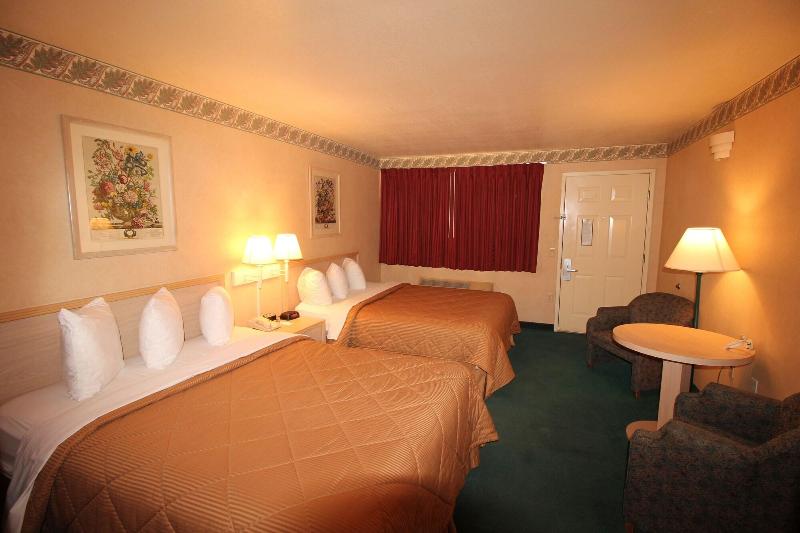 Days Inn By Wyndham Safford Az image