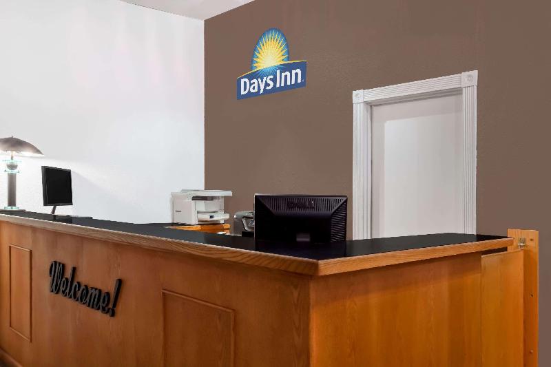 Days Inn By Wyndham Burns image