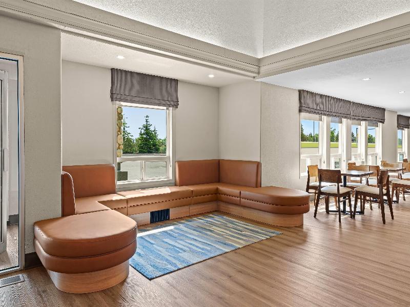 Days Inn by Wyndham Regina