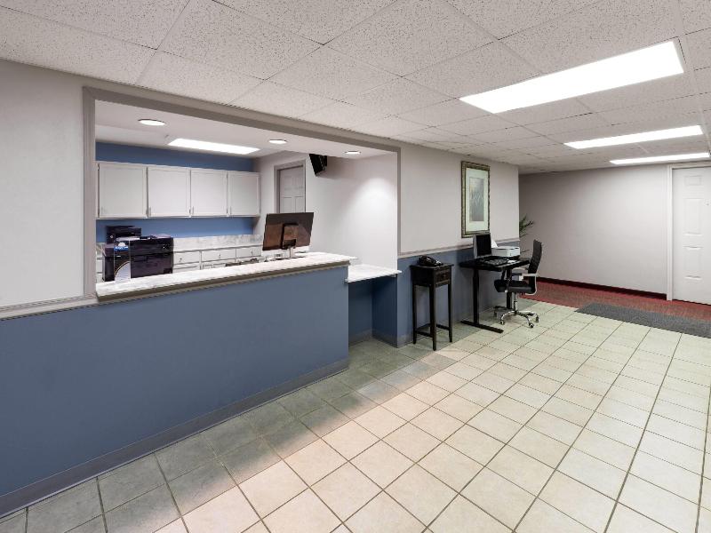 Days Inn By Wyndham Mountain Home image