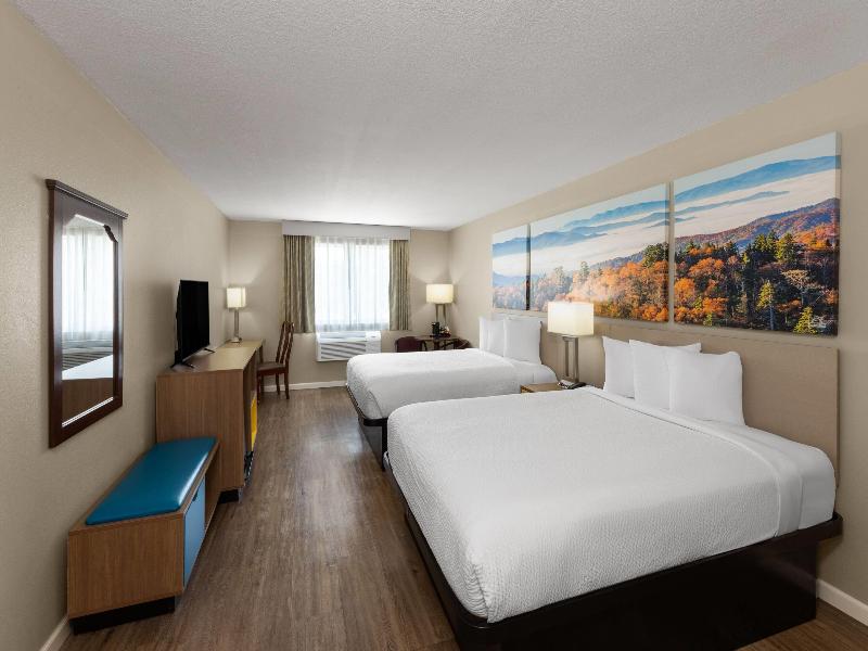 Days Inn By Wyndham Mountain Home image