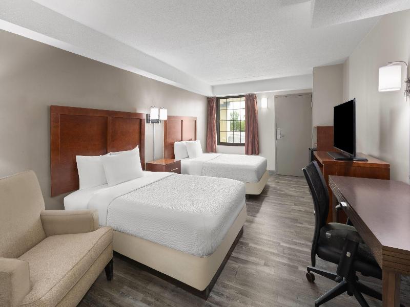 Days Inn By Wyndham Dumfries Quantico image