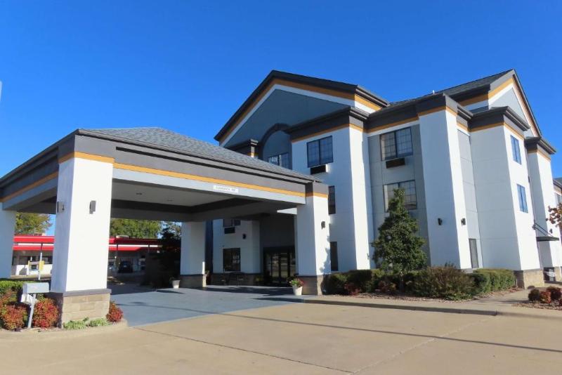 Best Western Prime Inn & Suites image
