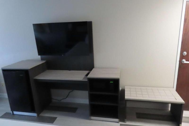 Best Western Prime Inn & Suites image